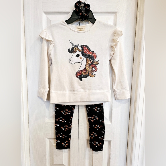 Girls Fall Outfit with Scrunchie Size 5 - Picture 1 of 6